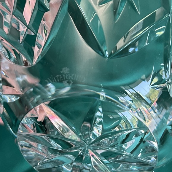 Vintage WATERFORD Innisfree Pattern Cut Lead Crystal 6" Diameter Tapered Bowl - Picture 11 of 11